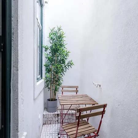 Akicity Ourique Terracota Apartment *
