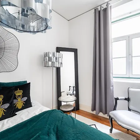 Akicity Ourique Terracota * Lisbon